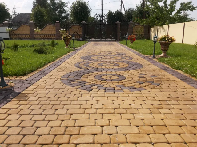 Виробник бруківки «Бетон Брук Сервіс» (ТМ LeBruk) — фото 2