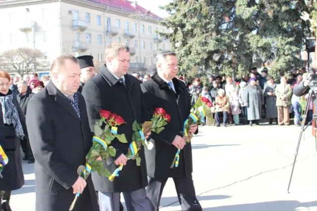 Луцьку вшанував 200-річчя від дня народження Тараса Шевченка (Фоторепортаж) — фото 1