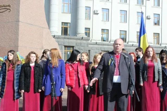 Луцьку вшанував 200-річчя від дня народження Тараса Шевченка (Фоторепортаж) — фото 5