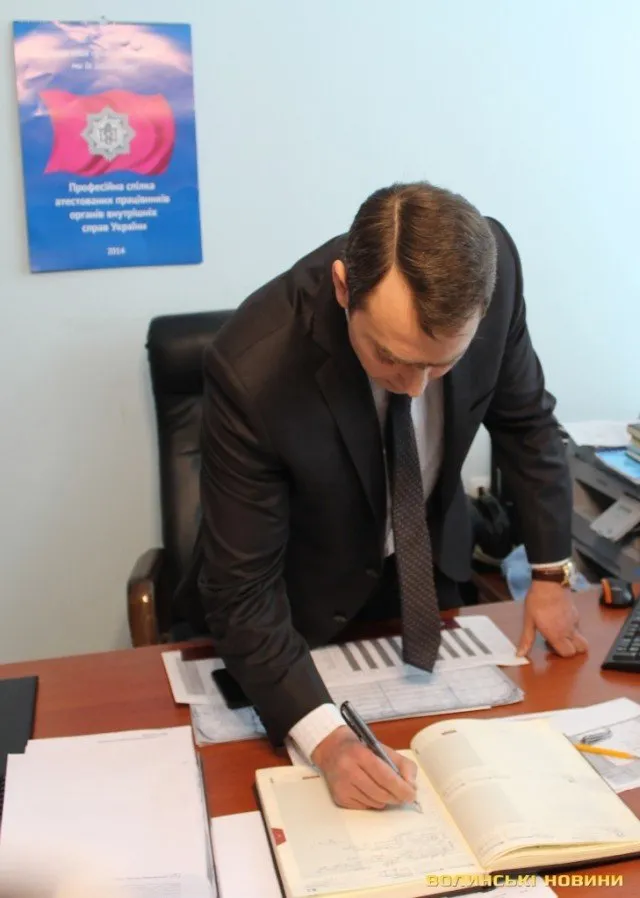 Через брак пального працівники ДАІ не змогли затримати нетверезого водія (Фото) — фото 3