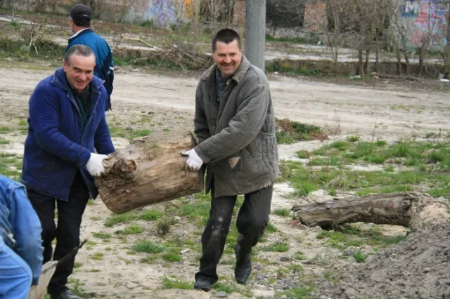 У місті Луцьку жителі наводили чистоту (Фоторепортаж) — фото 1