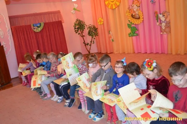 Луцьких дітей вчитимуть писати за новаторською методикою (Фото) — фото 3
