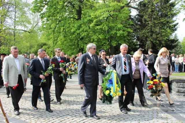 У Луцьку вшанували пам'ять ліквідаторів аварії на ЧАЕС (Фоторепортаж) — фото 6