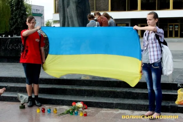 Молодь Луцька влаштувала флеш-моб під назвою «Жива галерея» (Фоторепортаж) — фото 4