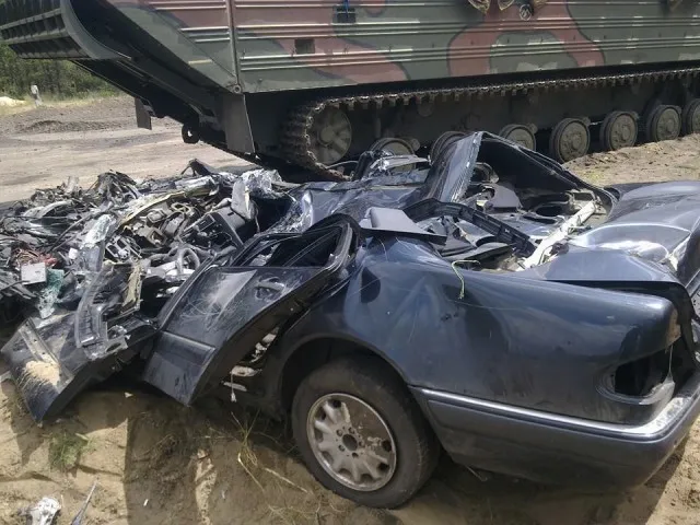 " В Україні - війна, якщо хтось цього не розуміє", - волонтери 51 ОМБР. ФОТО — фото 1