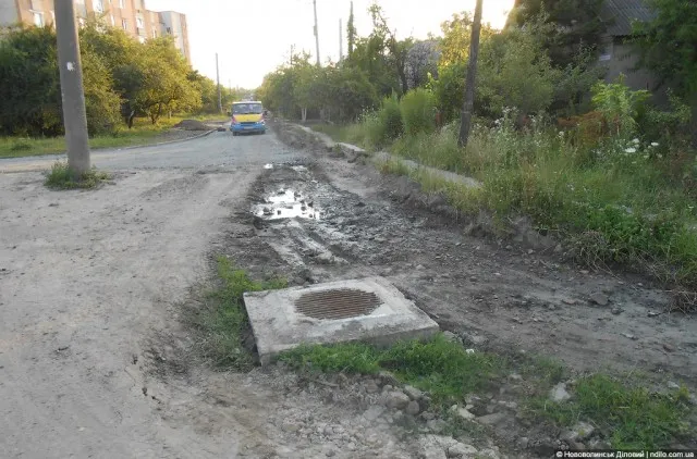 На Волині ремонтують дорогу — фото 1