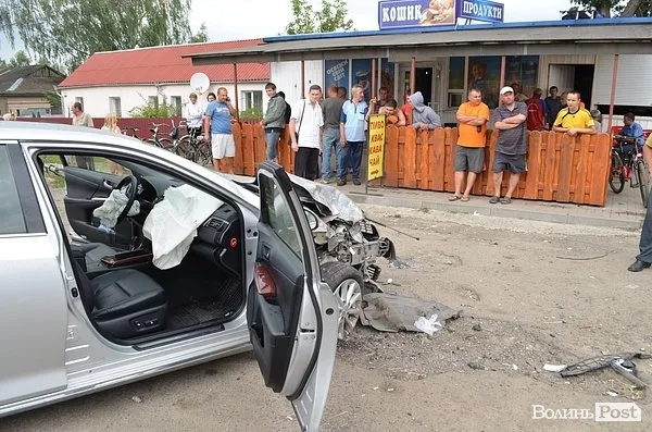 Поблизу Луцька - ДТП, учасниками якоє є волинський депутат і суддя (ФОТО) — фото 5