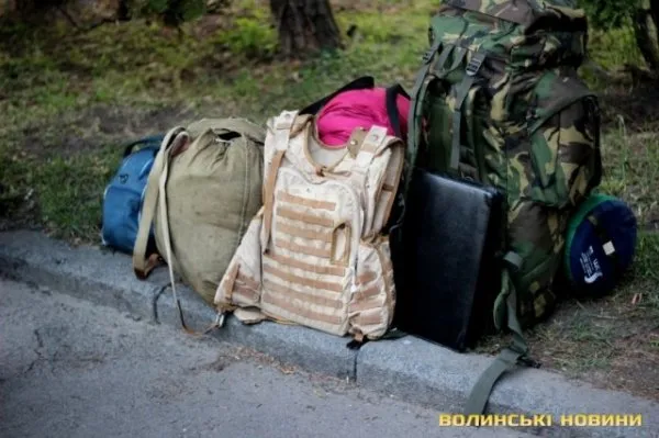Добровольці Правого сектору вирушили на Схід (ФОТО) — фото 3