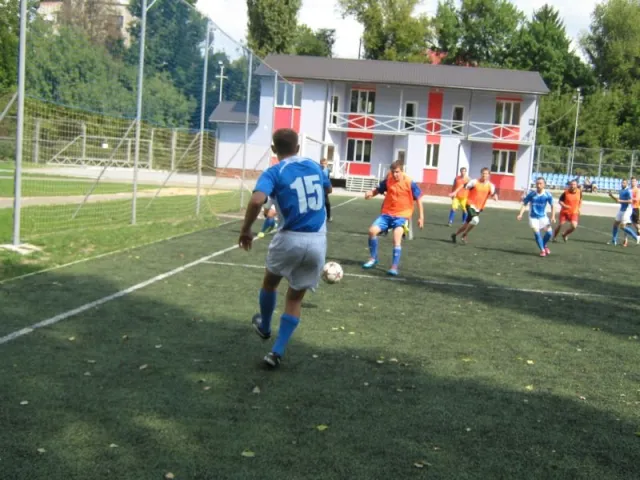 У Луцьку визначено фіналістів кубка міста з футболу — фото 2