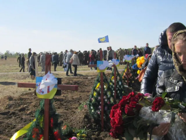 В Запоріжжі поховали 56 невідомих солдат — фото 2
