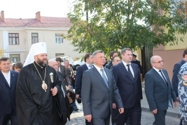 У Луцьку вшанували борців за волю України (ФОТО) — фото 6