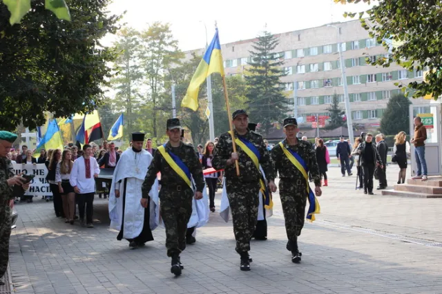 У Луцьку вшанували борців за волю України (ФОТО) — фото 8