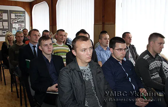 На Волині міліція нагородила чоловіка, який допоміг затримати вбивць (ФОТО) — фото 2