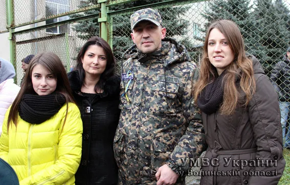 Волинські міліціонери вирушили в зону АТО, щоб змінити своїх колег (ФОТО) — фото 1