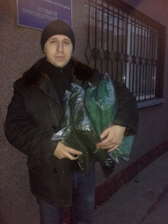 4 комплекти флісового одягу та 2 спальних мішки отримали луцькі прикордонники і 14-а бригада від "Автомайдану України" — фото 1
