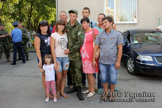 Волинські правоохоронці вирушили захищати Вітчизну (фото, відео) — фото 11